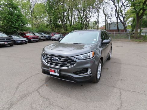 Used 2021 Ford Edge SEL w/ Convenience Package AWD/4WD image 1