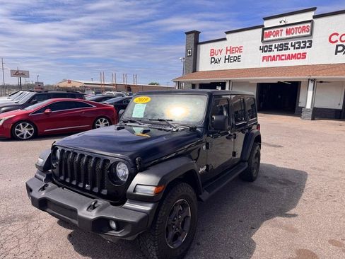 Used 2019 Jeep Wrangler Unlimited Sport AWD/4WD image 17