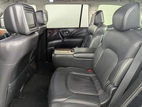 Used 2015 INFINITI QX80 Limited image 15