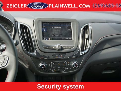 Used 2023 Chevrolet Equinox RS w/ LPO, Floor Liner Package FWD image 15