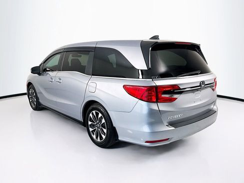 Certified 2024 Honda Odyssey EX-L image 7