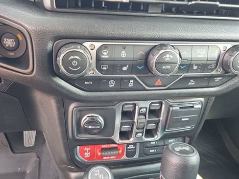 New 2026 Jeep Wrangler Unlimited Sport AWD/4WD image 11
