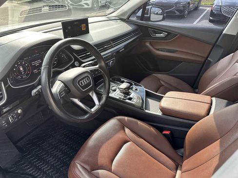 Used 2019 Audi Q7 3.0T Prestige w/ Prestige Package image 12