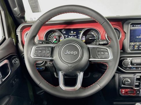 Used 2023 Jeep Wrangler Unlimited Rubicon 4xe AWD/4WD image 35