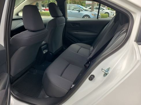 Used 2026 Toyota Corolla LE FWD image 10