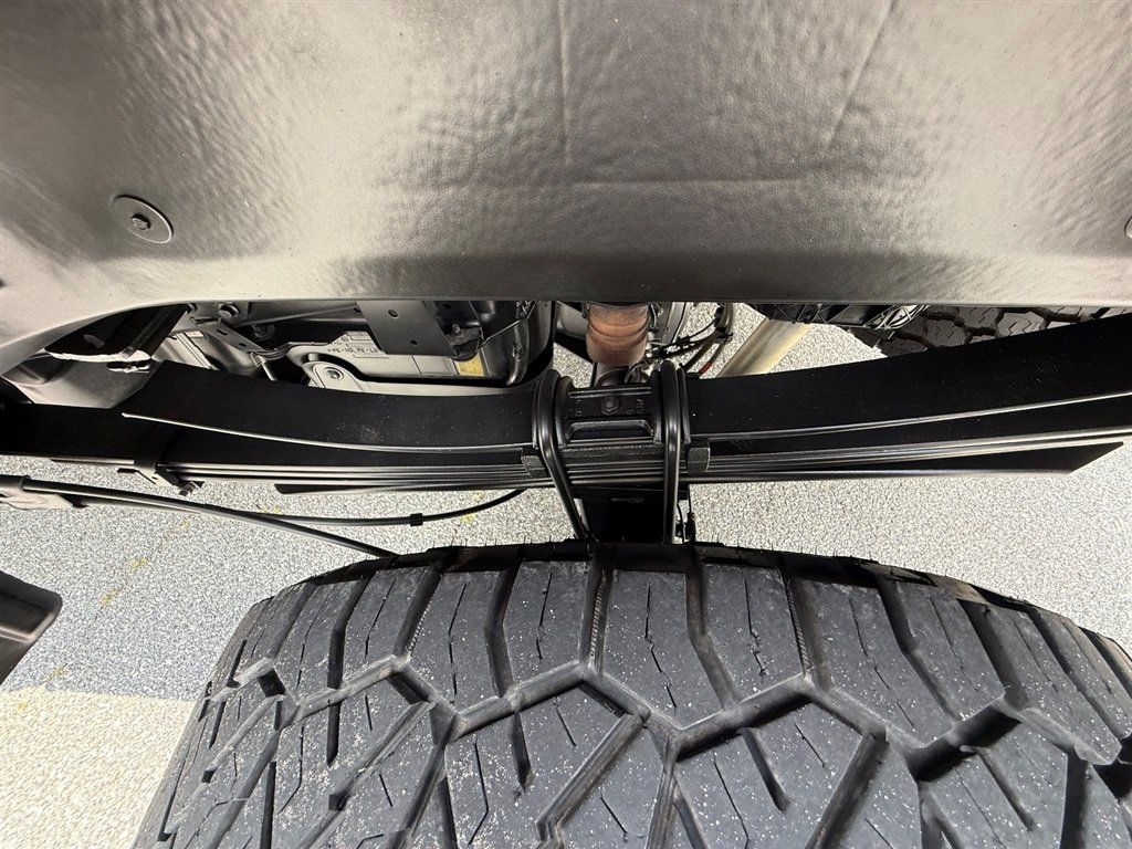 Used 2019 Ford F350 Limited w/ FX4 Off-Road Package AWD/4WD image 19
