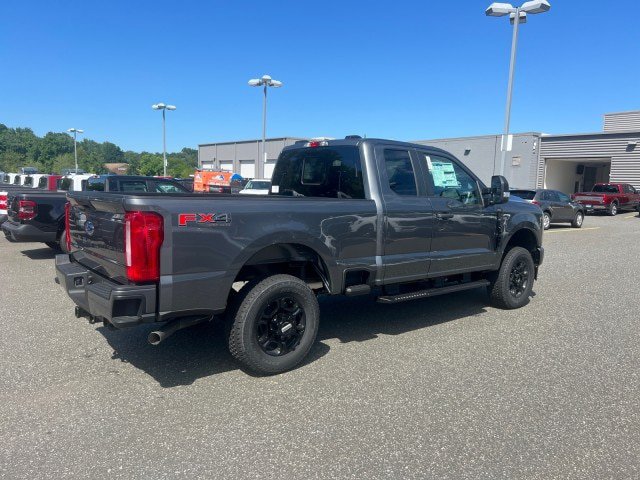 New 2026 Ford F250 XL w/ STX Appearance Package AWD/4WD image 5