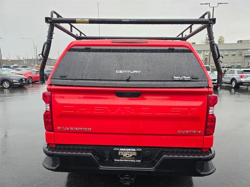 Used 2025 Chevrolet Silverado 1500 Custom Trail Boss image 4