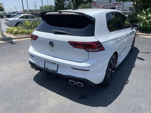 Used 2022 Volkswagen Golf R AWD/4WD image 8