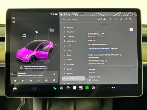 Used 2022 Tesla Model Y Performance AWD/4WD image 23