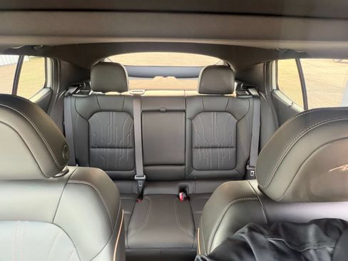 Used 2025 Buick Envista Sport Touring FWD image 21