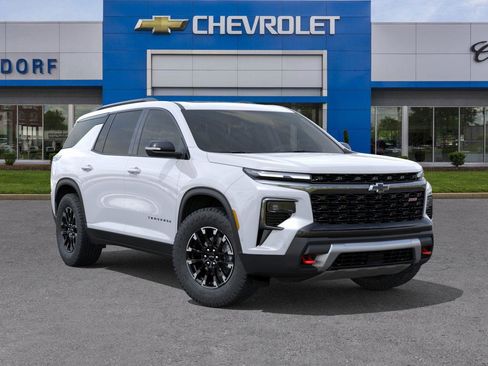 New 2026 Chevrolet Traverse Z71 w/ Enhanced Driving Package image 8