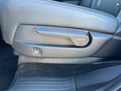 Used 2024 Hyundai Santa Fe SEL FWD image 30