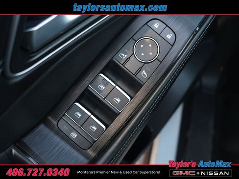 Used 2024 Nissan Rogue Platinum w/ Platinum Premium Package AWD/4WD image 34