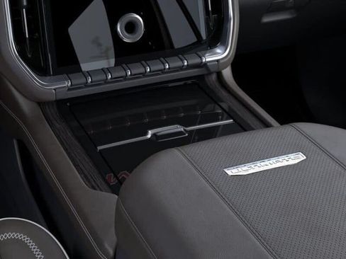 New 2026 GMC Yukon Denali Ultimate AWD/4WD image 23