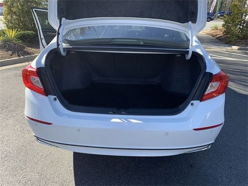 Used 2022 Honda Accord Touring image 34