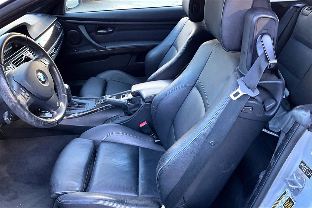 Used 2013 BMW 328i Convertible RWD image 9