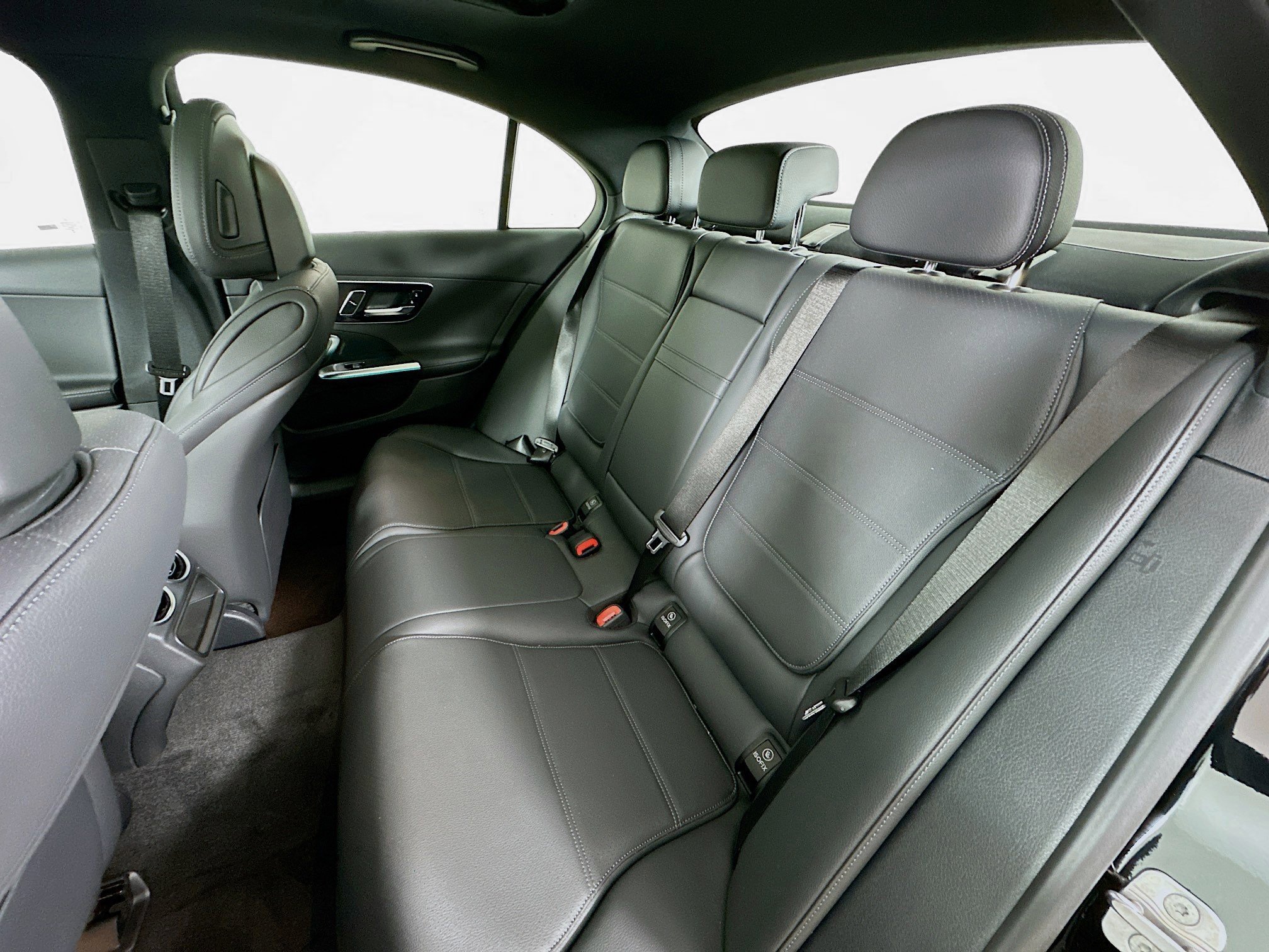 Used 2026 Mercedes-Benz C 300 4MATIC Sedan image 43