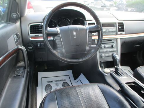 Used 2012 Lincoln MKZ FWD image 8