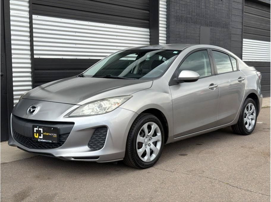Used 2013 MAZDA MAZDA3 i Sport FWD image 6