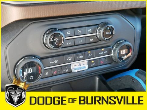 Used 2021 Ford Bronco Outer Banks AWD/4WD image 23