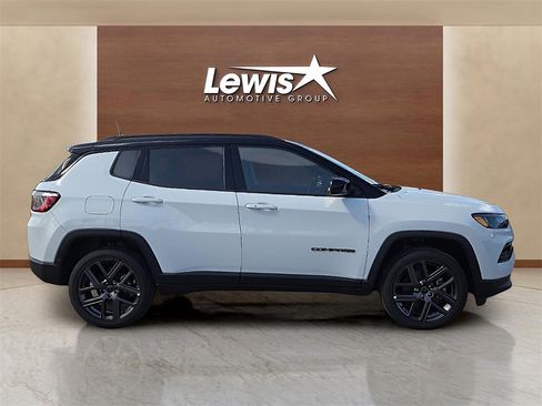 New 2026 Jeep Compass Limited image 6