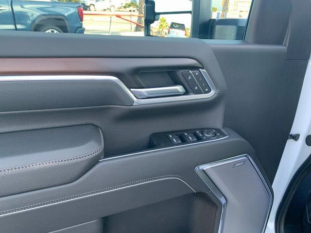 New 2026 GMC Sierra 2500 Denali w/ Technology Package AWD/4WD image 18