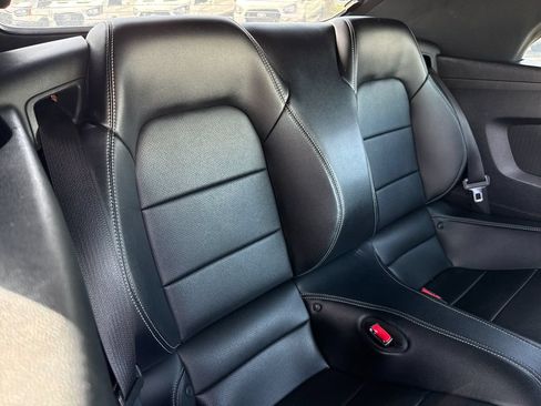 Used 2017 Ford Mustang Premium RWD image 27