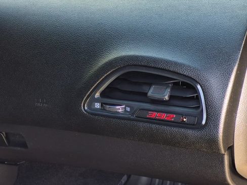 Used 2022 Dodge Challenger R/T Scat Pack RWD image 35