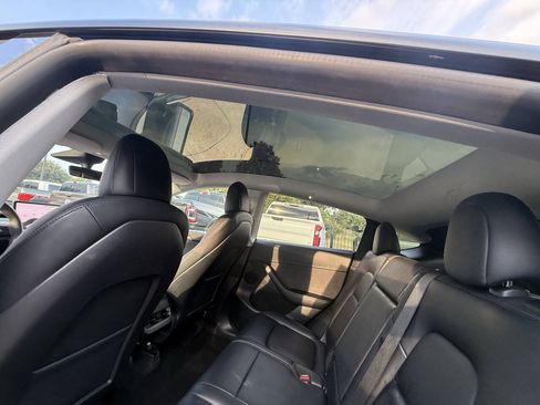 Used 2023 Tesla Model Y AWD image 36