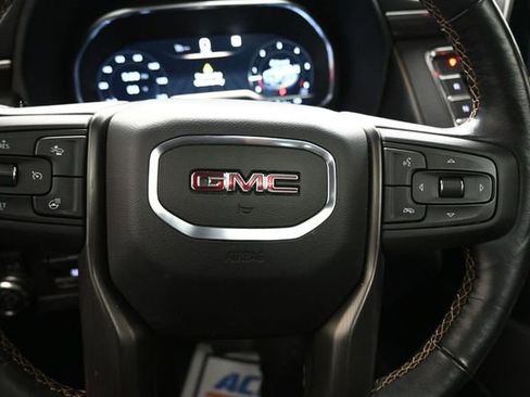 Used 2022 GMC Yukon AT4 AWD/4WD image 17