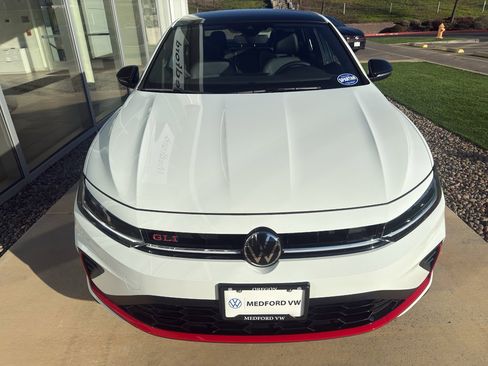 New 2026 Volkswagen Jetta GLI Autobahn image 2