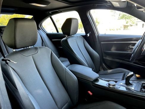 Used 2018 BMW 330i xDrive Sedan image 27