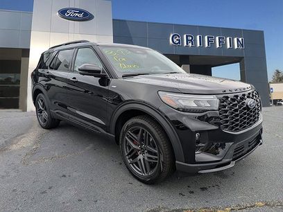New 2025 Ford Explorer ST-Line