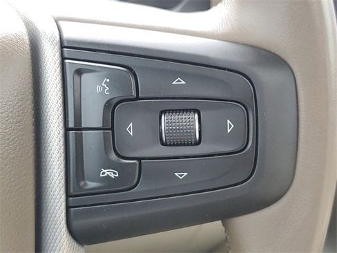 Used 2021 GMC Yukon Denali w/ Denali Ultimate Package image 12