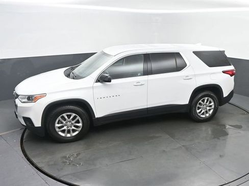 Used 2019 Chevrolet Traverse LS AWD/4WD image 39