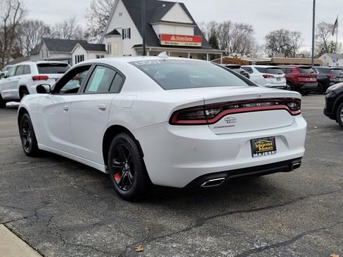 Used 2023 Dodge Charger SXT image 4