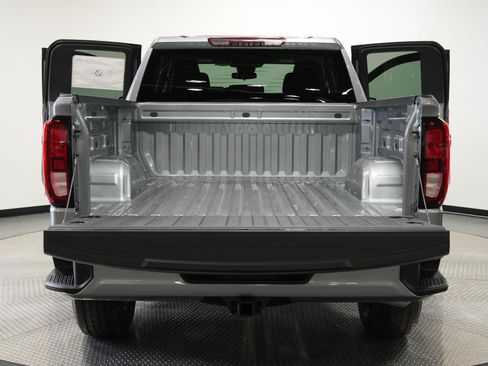 New 2026 GMC Sierra 1500 Elevation AWD/4WD image 13