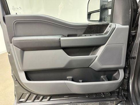 Used 2023 Ford F150 XLT AWD/4WD image 14