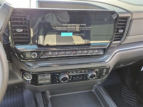 New 2026 Chevrolet Silverado 2500 ZR2 w/ ZR2 Bison Edition image 17