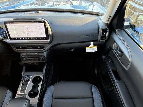 New 2025 Ford Bronco Sport Outer Banks w/ Outer Banks Tech Package+ AWD/4WD image 16