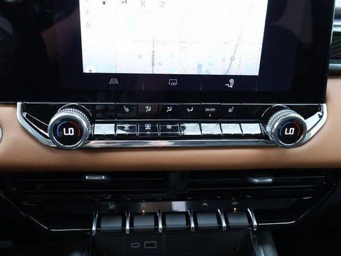 New 2026 GMC Canyon AT4 image 25