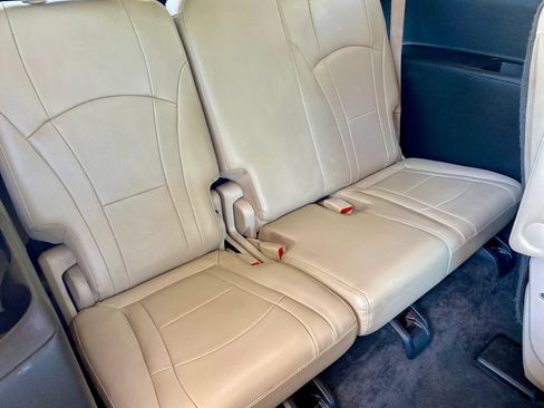 Used 2020 Buick Enclave Essence FWD image 15