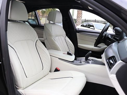 Used 2019 BMW M550i xDrive w/ Premium Package 2 AWD/4WD image 13