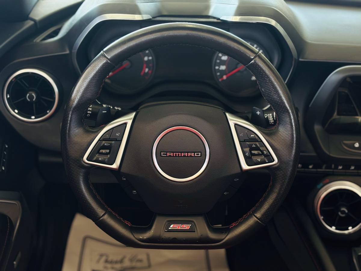 Used 2016 Chevrolet Camaro SS RWD image 47
