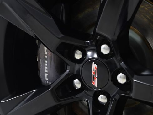 Used 2018 Chevrolet Camaro SS RWD image 19