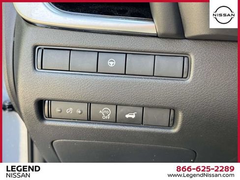 Certified 2023 Nissan Rogue SL w/ SL Premium Package AWD/4WD image 21
