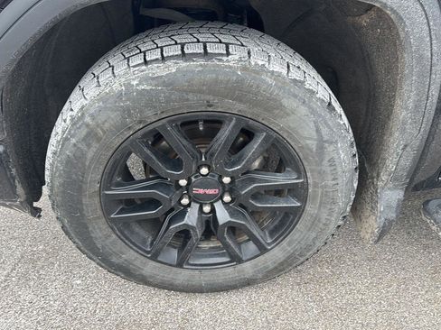 Used 2022 GMC Sierra 1500 Elevation image 11