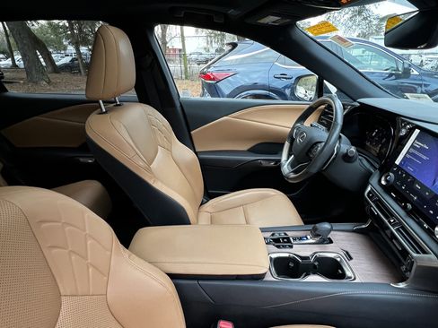 Certified 2023 Lexus RX 350 Premium w/ Cold Area Package image 45