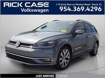 Used 2019 Volkswagen Golf SE